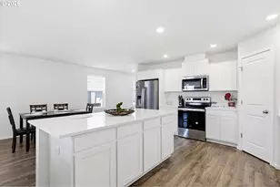 2018 NW 14th Way, Battle Ground, WA 98604 - Photo 7