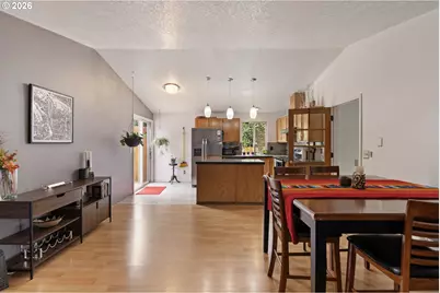 6281 N Bank St, Portland, OR 97203 - Photo 11