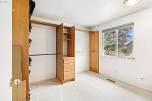 6281 N Bank St, Portland, OR 97203 - Photo 33