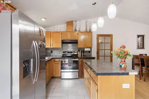 6281 N Bank St, Portland, OR 97203 - Photo 15