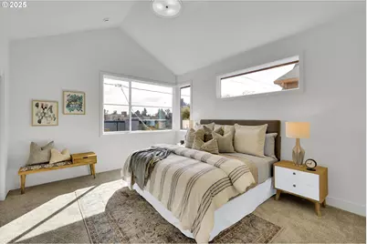 5765 S Kelly Ave, Portland, OR 97239 - Photo 23