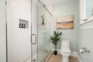 3312 S Corbett Ave, Portland, OR 97239 - Photo 31