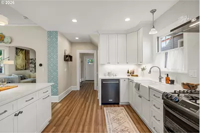 3312 S Corbett Ave, Portland, OR 97239 - Photo 19