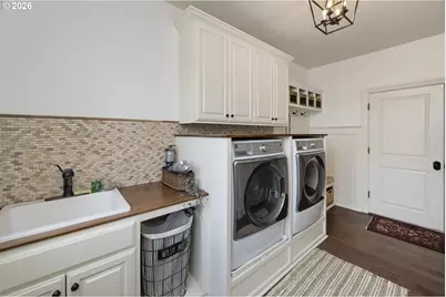 21440 S Meadowridge Ct, Oregon City, OR 97045 - Photo 19