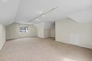13202 Rogers Rd, Lake Oswego, OR 97035 - Photo 33