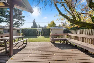 12342 NE Knott St, Portland, OR 97230 - Photo 35