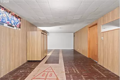 12342 NE Knott St, Portland, OR 97230 - Photo 33