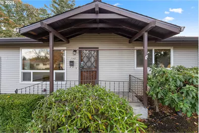 12342 NE Knott St, Portland, OR 97230 - Photo 3