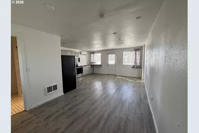 107 W 2nd St, Wallowa, OR 97885 - Photo 17