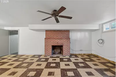 608 12th St, Washougal, WA 98671 - Photo 17