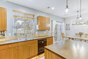 8011 SE Sporri Ln, Milwaukie, OR 97267 - Photo 11