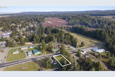 1168 2nd St, Bandon, OR 97411 - Photo 9