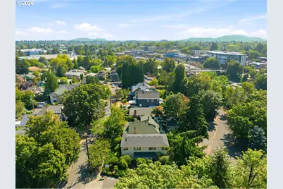 2522 NE Multnomah St, Portland, OR 97232 - Photo 7