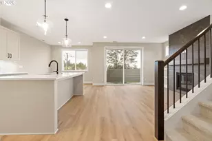 11486 NW Elise Ln, Portland, OR 97229 - Photo 9