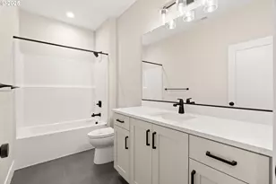 11486 NW Elise Ln, Portland, OR 97229 - Photo 37