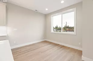 11486 NW Elise Ln, Portland, OR 97229 - Photo 25