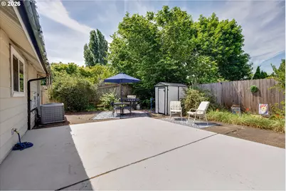 1563 NE Village Squire Ct, Gresham, OR 97030 - Photo 43