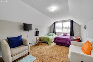1563 NE Village Squire Ct, Gresham, OR 97030 - Photo 33
