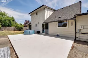 1563 NE Village Squire Ct, Gresham, OR 97030 - Photo 45