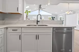 4125 Spruce St, Florence, OR 97439 - Photo 7