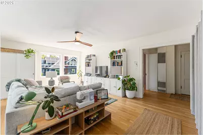 507 NW 22nd Ave #301, Portland, OR 97210 - Photo 7