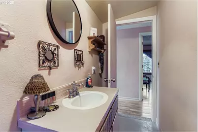 1549 N Blandena St, Portland, OR 97217 - Photo 21