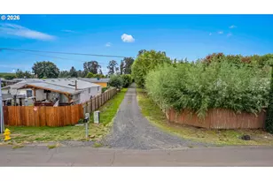 11798 NE Carl Rd, Woodburn, OR 97071 - Photo 3