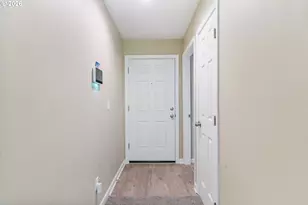9967 SE Talbert St, Clackamas, OR 97015 - Photo 5