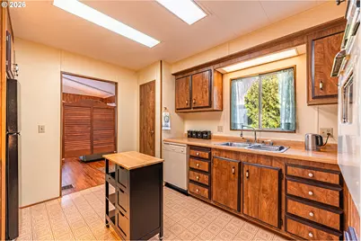 1199 N Terry St #128, Eugene, OR 97402 - Photo 11