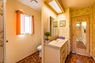 1199 N Terry St, Eugene, OR 97402 - Photo 21