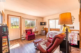 1199 N Terry St, Eugene, OR 97402 - Photo 17