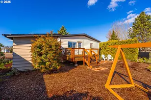 1199 N Terry St, Eugene, OR 97402 - Photo 25