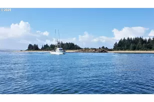 536 S Marple St, Coos Bay, OR 97420 - Photo 37