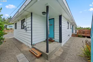 536 S Marple St, Coos Bay, OR 97420 - Photo 1