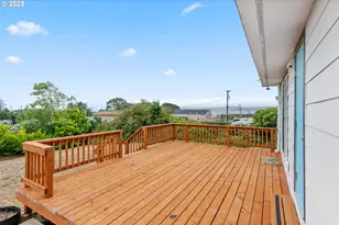 536 S Marple St, Coos Bay, OR 97420 - Photo 31