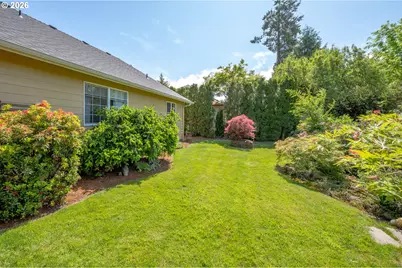 1904 NE Gibbs Cir, McMinnville, OR 97128 - Photo 39