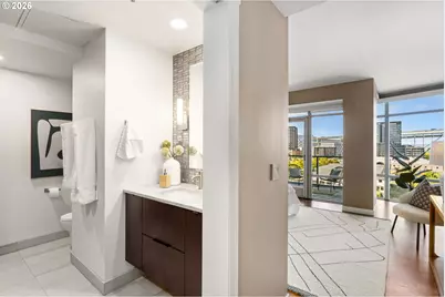 1310 NW Naito Pkwy #701, Portland, OR 97209 - Photo 13