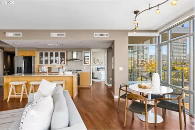 1310 NW Naito Pkwy #701, Portland, OR 97209 - Photo 7