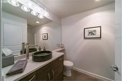 400 W 8th St #224W, Vancouver, WA 98660 - Photo 13