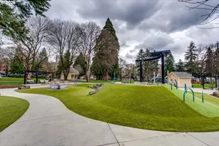 400 W 8th St, Vancouver, WA 98660 - Photo 35