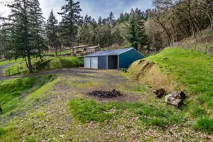 540 Garden Grove Dr, Roseburg, OR 97471 - Photo 9