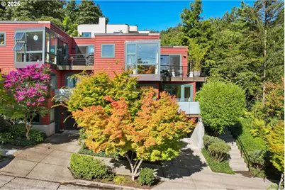 3907 SW View Point Ter, Portland, OR 97239 - Photo 31