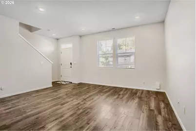 884 N 18th Ave, Cornelius, OR 97113 - Photo 5