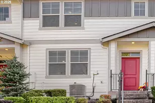 884 N 18th Ave, Cornelius, OR 97113 - Photo 3
