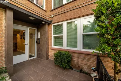 1205 SW Cardinell Dr, Portland, OR 97201 - Photo 1
