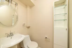 1205 SW Cardinell Dr, Portland, OR 97201 - Photo 13