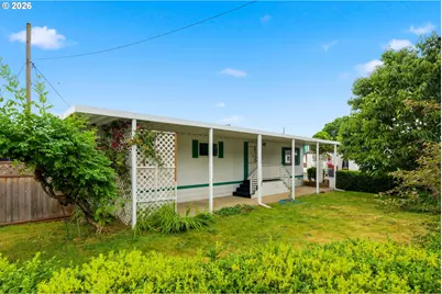 8951 SE Fuller Rd, Happy Valley, OR 97086 - Photo 5