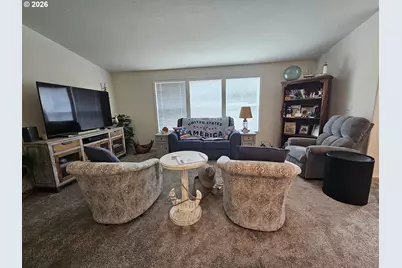 1095 SW Sailfish Loop, Waldport, OR 97394 - Photo 9