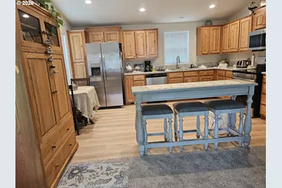 1095 SW Sailfish Loop, Waldport, OR 97394 - Photo 7