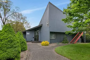 23931 NE Treehill Dr, Wood Village, OR 97060 - Photo 31